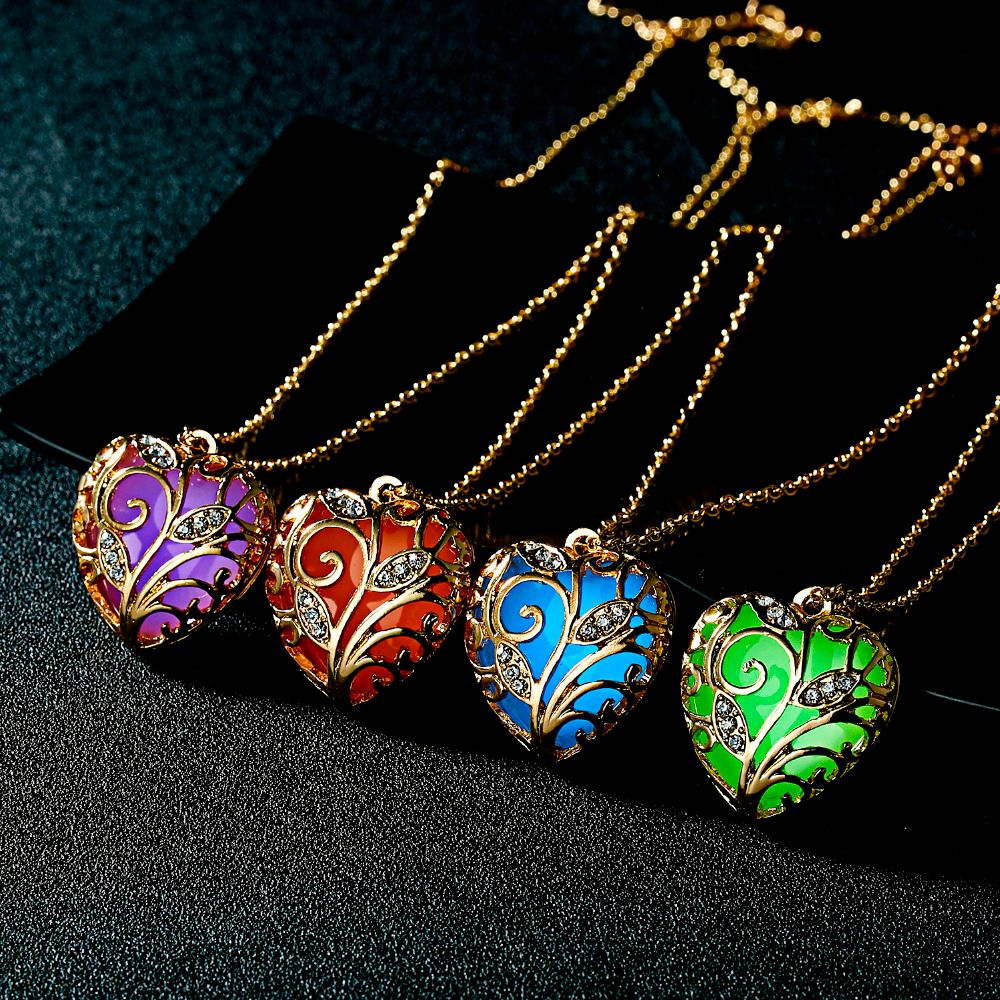 Hollow Locket Cage Heart Fairy Glow in the Dark Oil Diffuser Necklace Pendant Hollow Locket Cage Heart Fairy Glow in the Dark Oil Diffuser Necklace Pendant