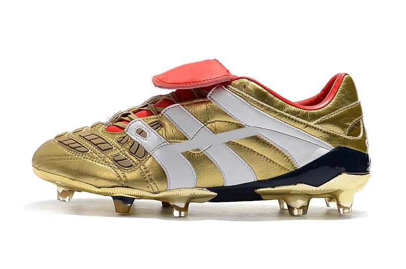 gold football boots size 3