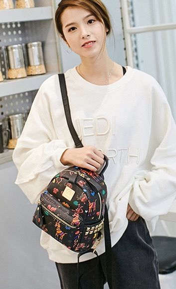 mini backpack style