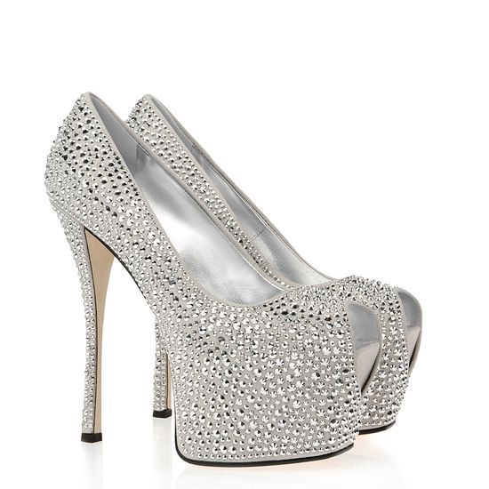 scarpe con il tacco disegno
