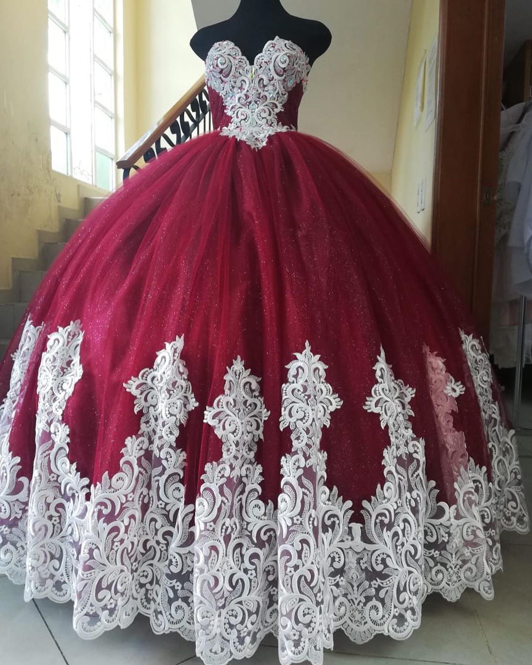 Compre Moderno Lace Blanco Burgoña Tulle Quinceañera Vestidos De Fiesta  Sweetheart Apliques Fruncidos Long Tarde 15 Party Vestidos 15 ANOS A 108,79  € Del Stunningdress88 | Es.Dhgate.Com
