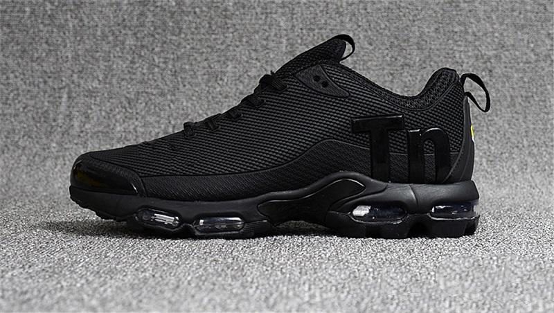 mercurial cr7 blanche