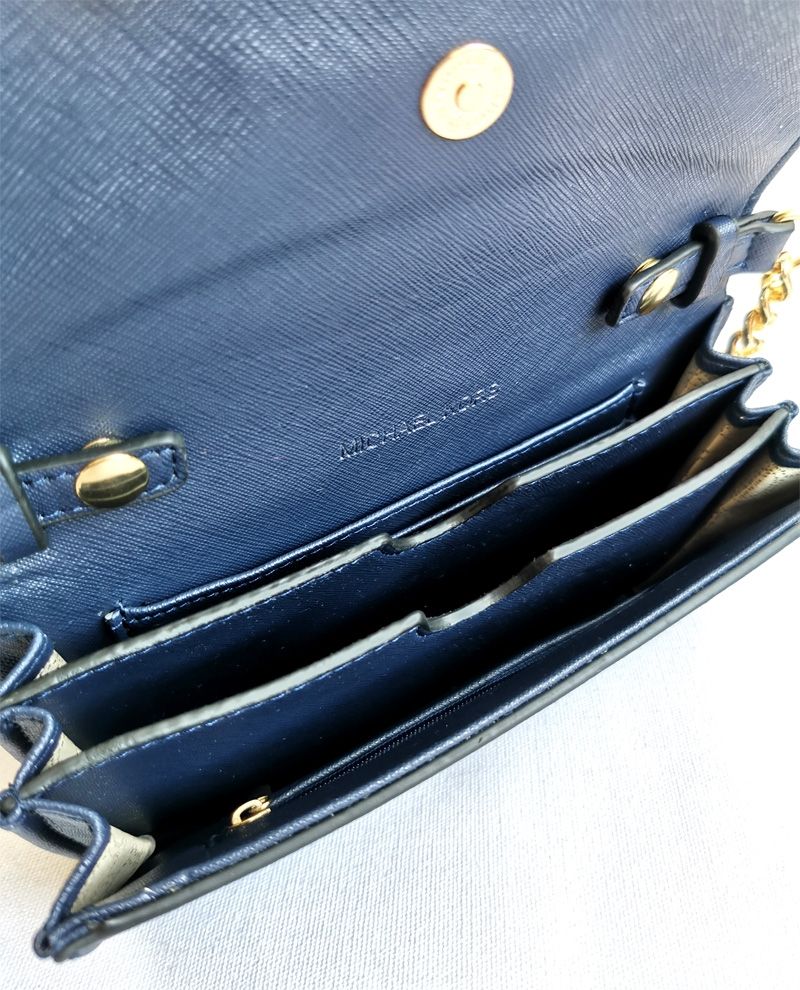 fabric wallets and purses