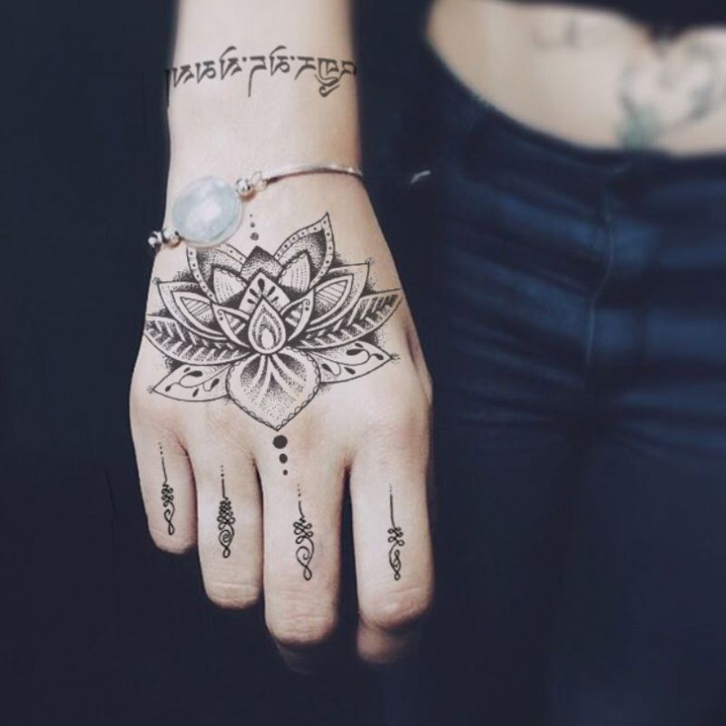 Acheter Rose Tattoo Fleur Autocollant 3d Fausse Henné Noir Fleur Parole Love Design Pour Femme Homme Main Doigt Body Art Maquillage étanche Tatouage