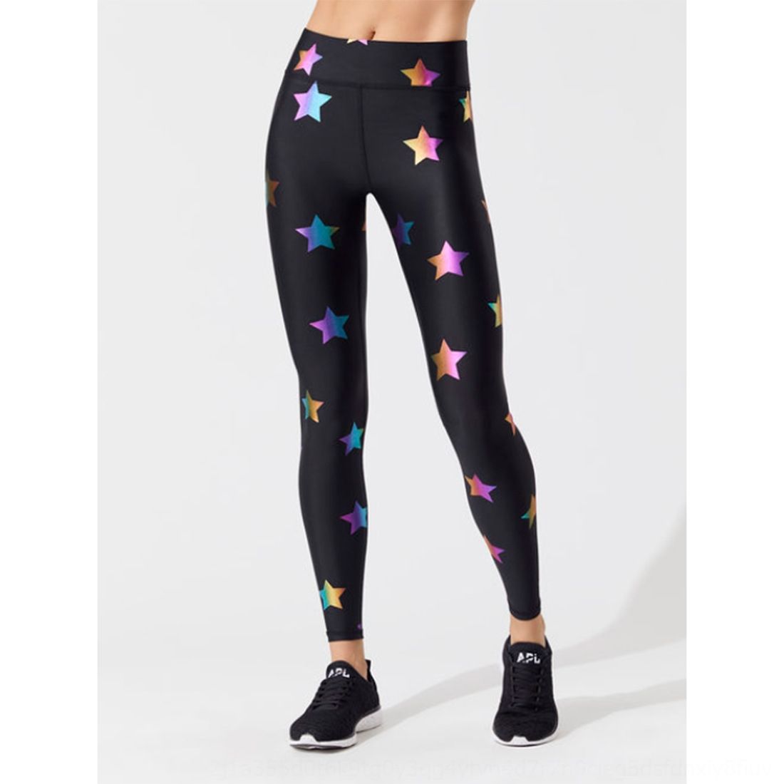 tight ankle trousers