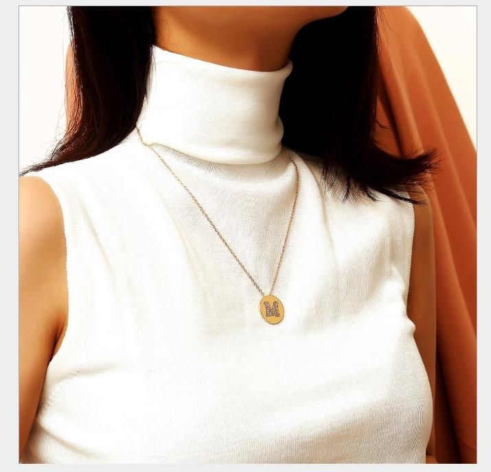 Pearl Necklace Set 2 Pcs,Crytech Minimalist Handmade Single//Three Faux Round Pearl Pendant Choker with Black Leather Cord Stylish Bohemain Pearl Clavicle Chain Necklace for Women Girls