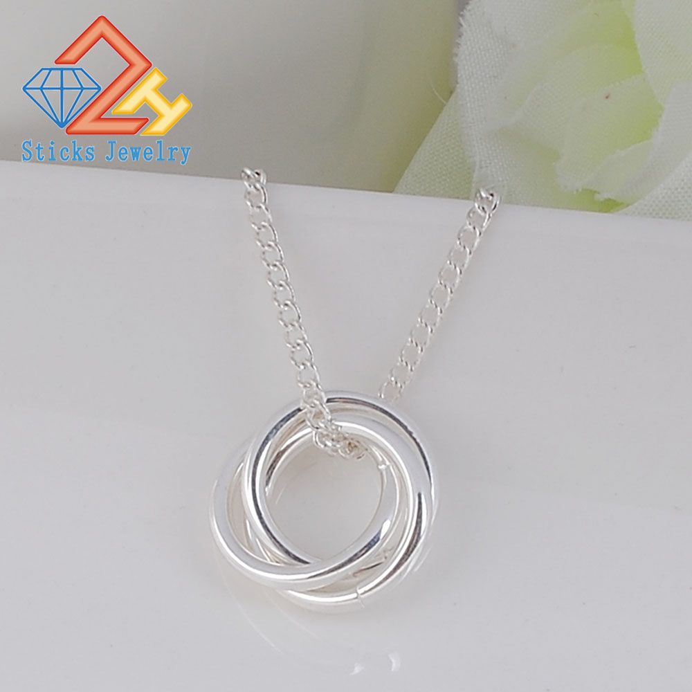 short chain heart necklace