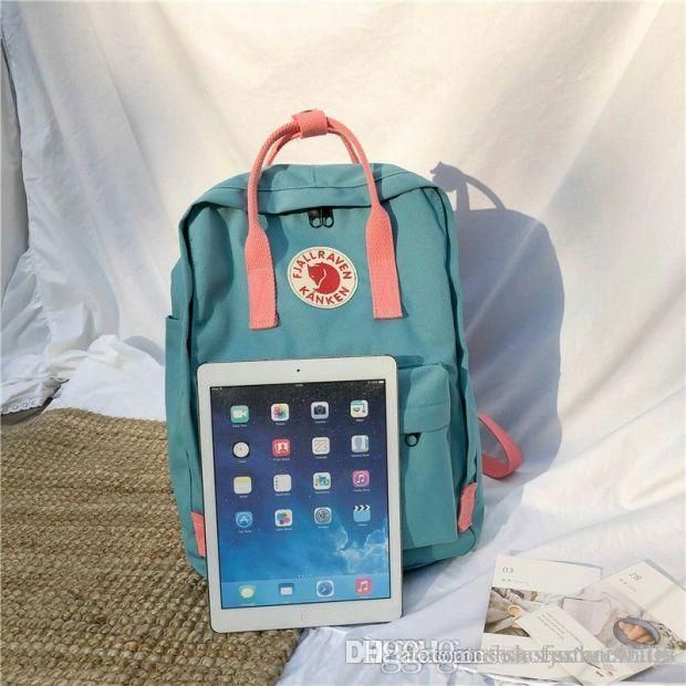 mochila kanken sky blue
