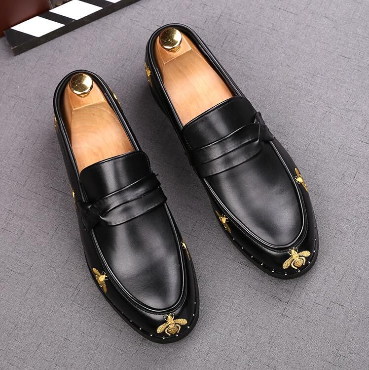 Acquista Nuovo Arrivo Stampe Ragno Mens Scarpe Abito Da Sposo Uomini Britannici In Pelle Semplice Scarpe Da Sposa Affari Casuali Mocassini In Pelle Da Barca J81 A 42,36 € Dal Gsjz | DHgate.Com