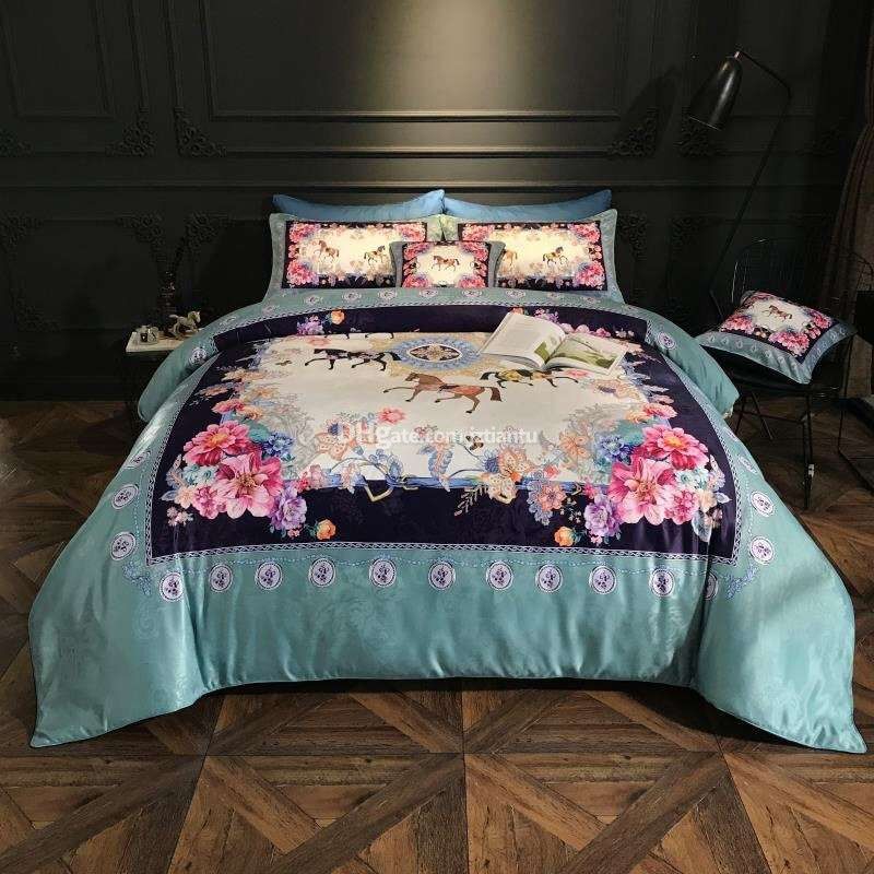 Hot Soft Modern Style Bedding Suit Environmental Four Seasons