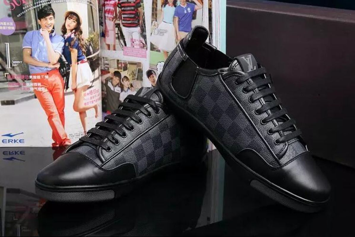Acquistare Louis Vuitton LV Uomini Classiche Scarpe Casual Casual Sport  Skateboard Uomo Scarpe Sneakers Scarpe Da Ginnastica Tennis Economico |  Consegna Veloce E Qualità | DHgate Italy