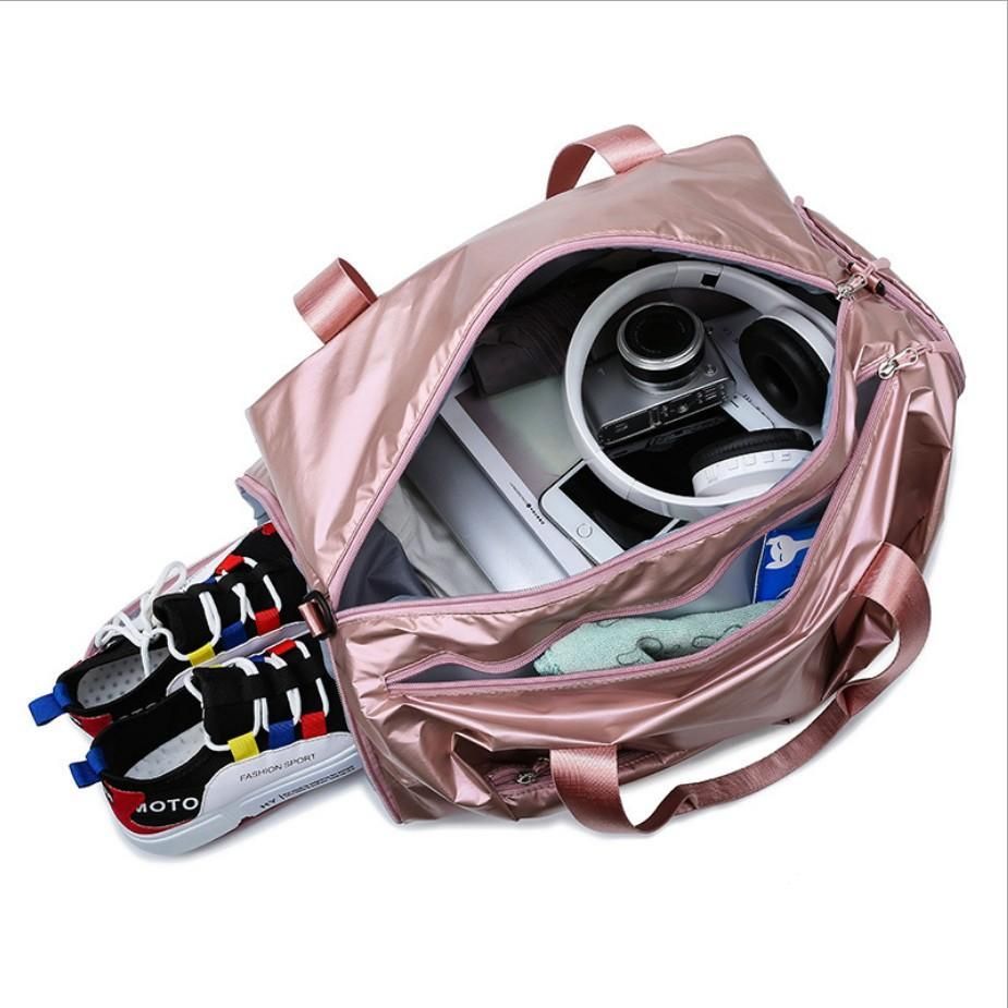 gym bag with wet compartment