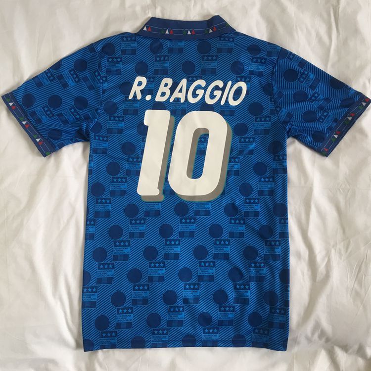 Купить Оптом Top 1994 Italys Ретро Футбол Джетки Maglia Italia Maglie Star  R.Baggio 10 Baresi 6 Maldini 5 Albertini 11 Maillot De Futh Futbol Рубашка  Качество Футбол Джерси Отanthonio В Категории Футболка