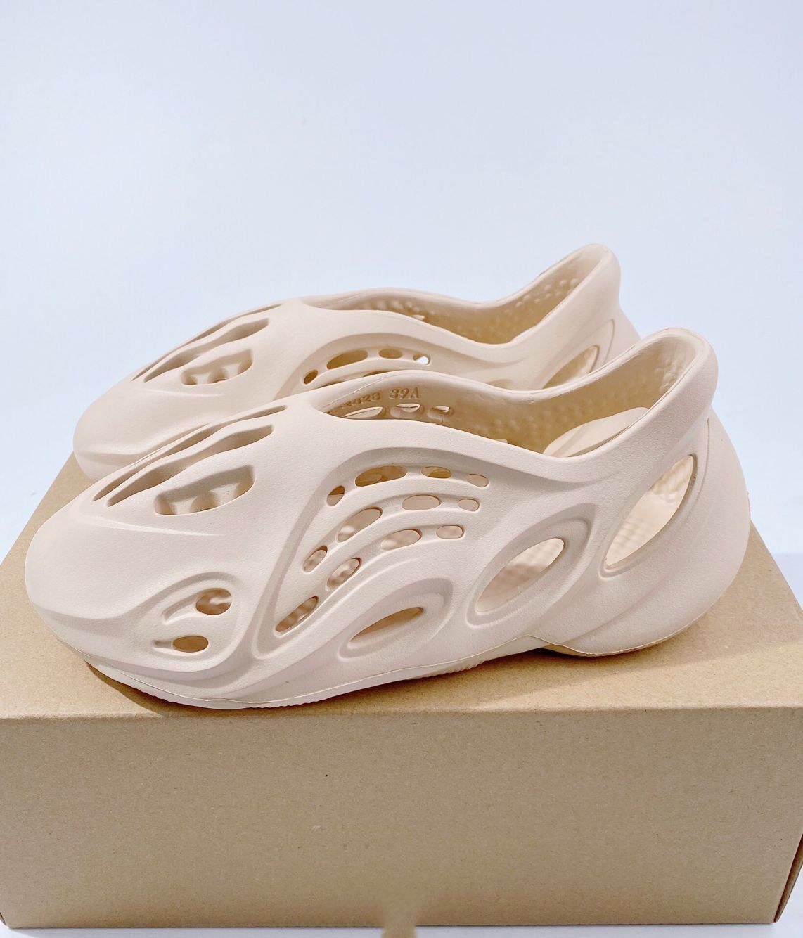 sandalias yeezy foam