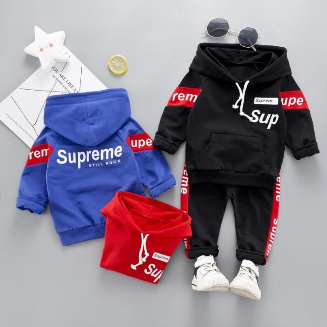supreme baby outfit