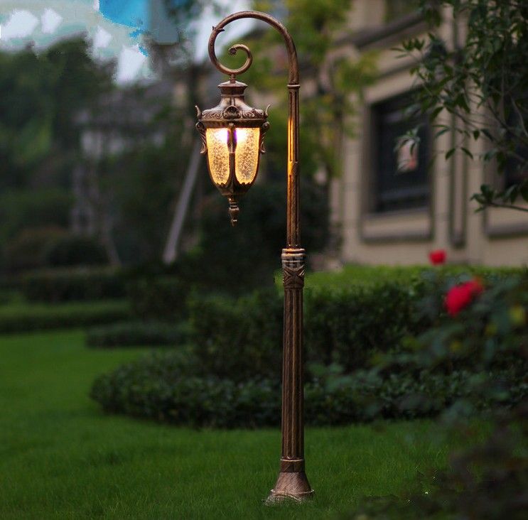 Europe Classical Outdoor Lighting Retro Garden Light Led Street Lamp