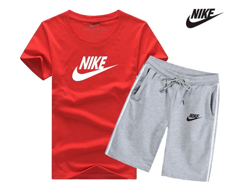 nike shorts and shirt set