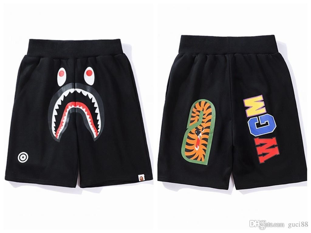 Compra 2018 Pantalones Cortos Para Hombre Pantalones APE OFF Black Shark  Printing Cordón Casual Hombres Ropa Pantalones Cortos Con Estampado De  Dibujos Animados En Blanco Pantalones Holgados Vetements Baratos. Barato |  Entrega