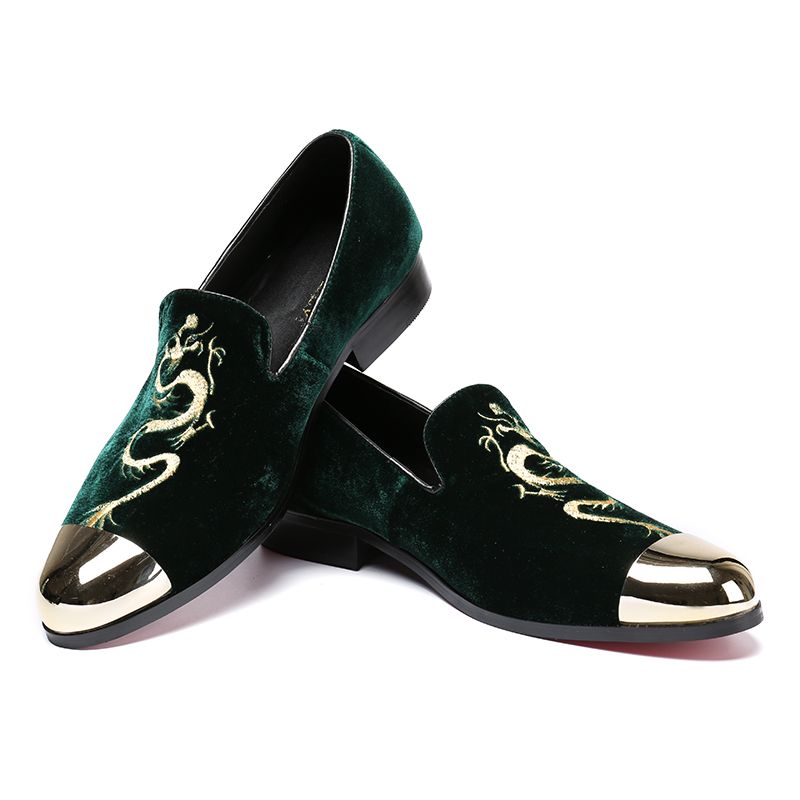 Male Prom And Banquet Loafers Mens Flats Men Shoes With Dragon Embroidery New Metal Toe Men Green Velvet Smoking Slippers From Cheapwholesale2019 75 88 Dhgate Com Male Prom And Banquet Loafers Mens Flats Men Shoes With Dragon Embroidery New Metal Toe Men Green Velvet Smoking Slippers From Cheapwholesale2019 75 88 Dhgate Com