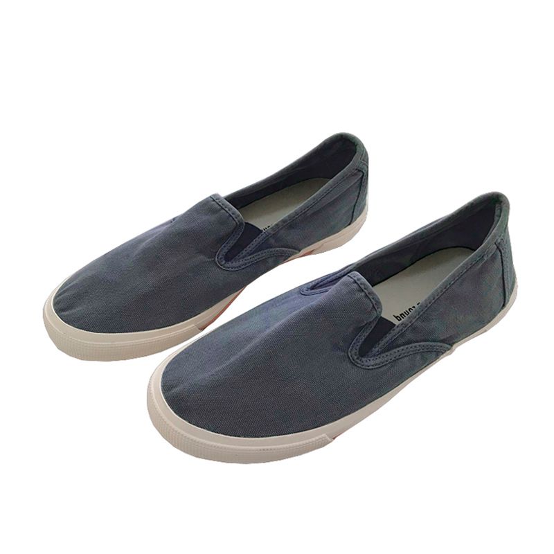 mens slip on canvas sneakers