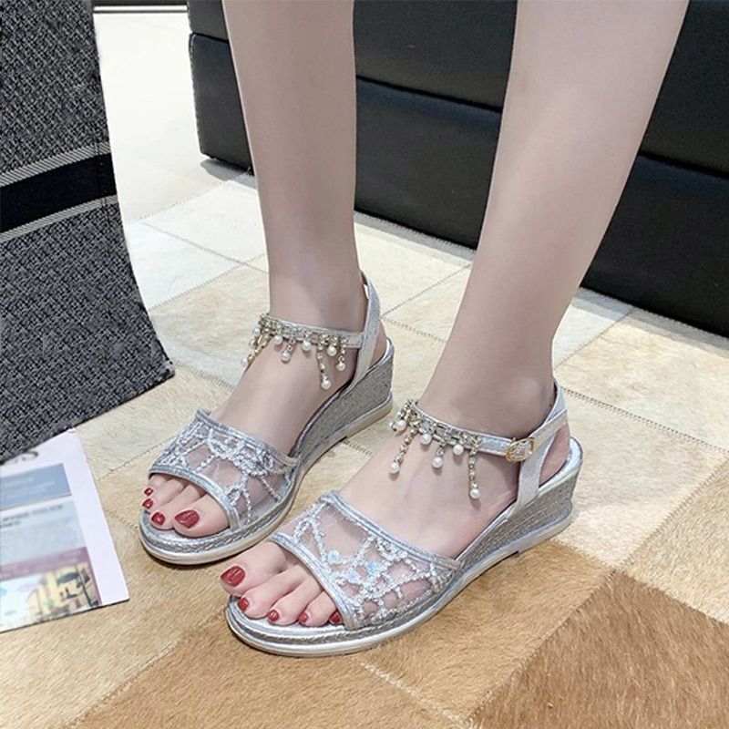 ladies silver sandals size 6