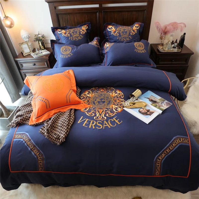 2021 Good Navy Bedding Sets New Super Nice Duvet Cover Sets 4 5 6 Fashion Cotton Bed Cover From Jhdisi 151 81 Dhgate Com