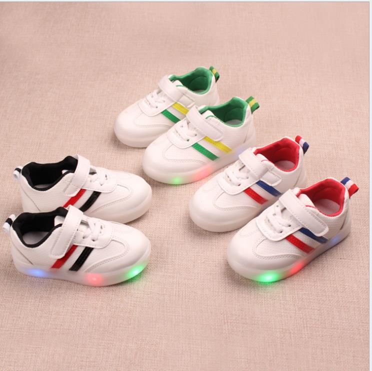 girls white tennis shoes