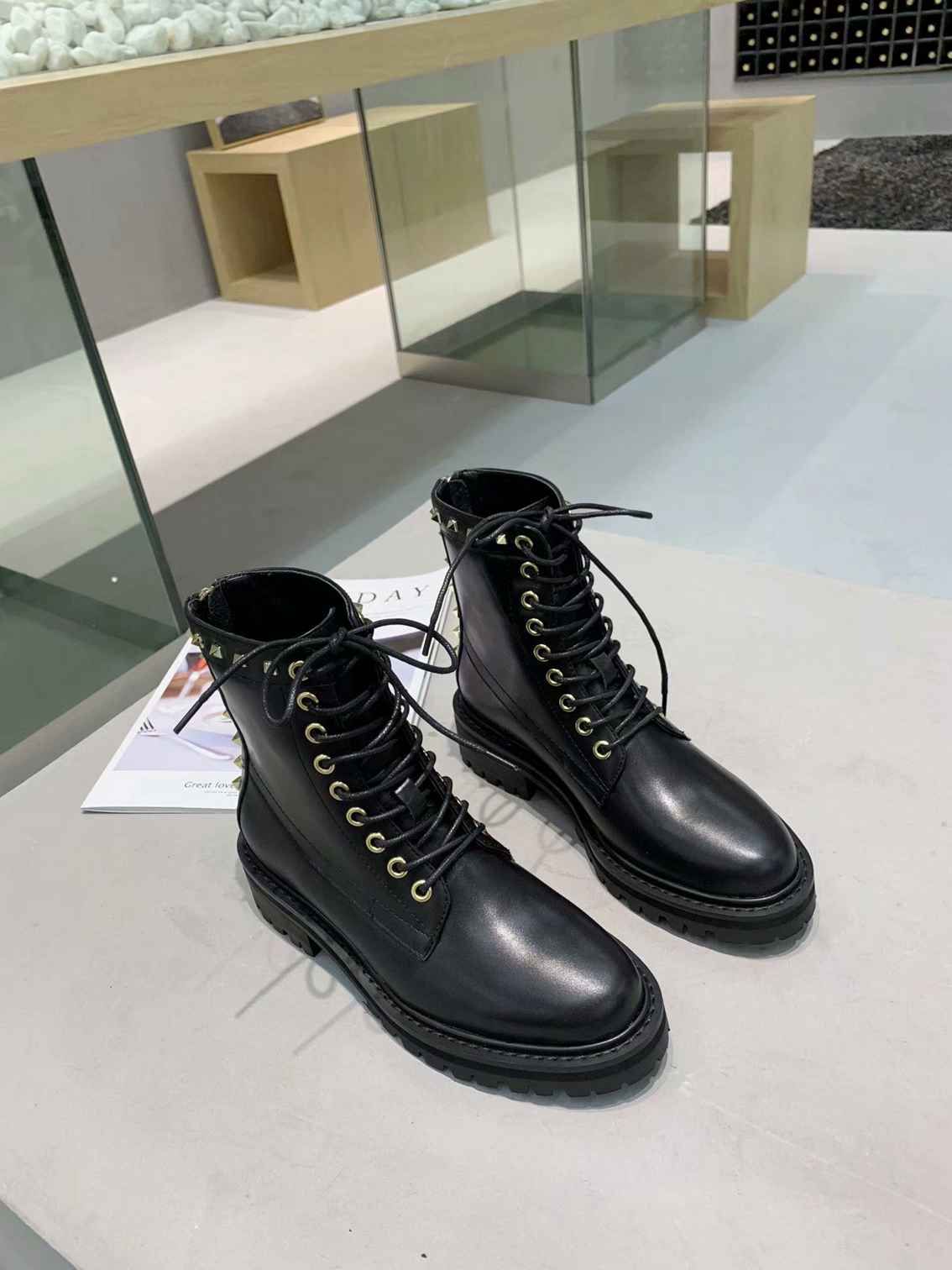 fashion world sale ladies boots