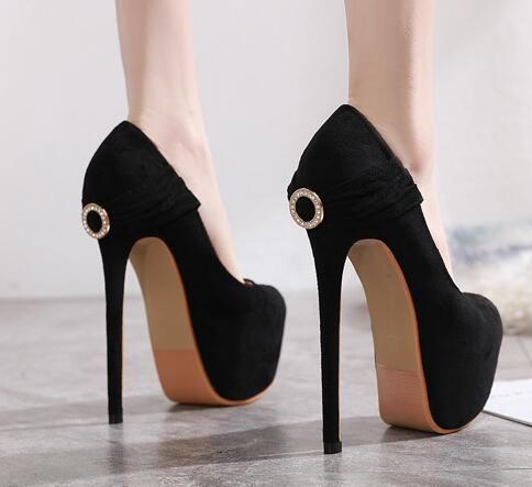 ladies black suede pumps