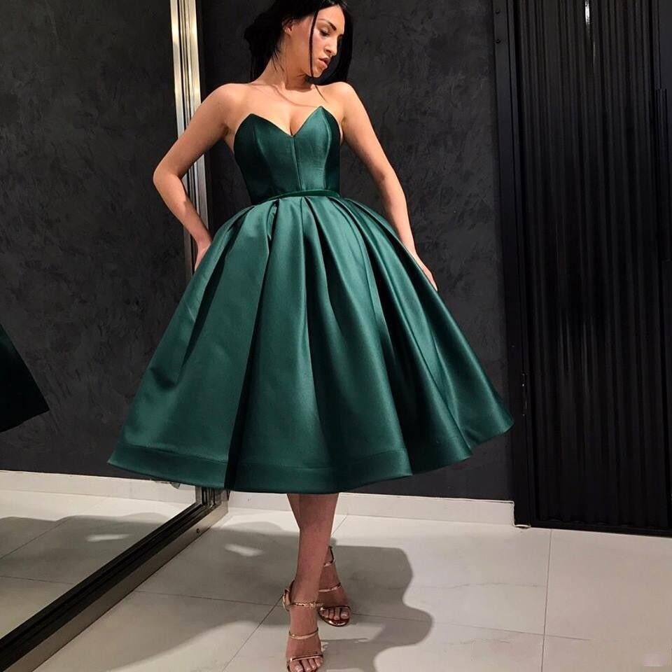 2019 Nuevos Vestidos de fiesta cortos de color verde Vestido de fiesta bonito Vestidos de