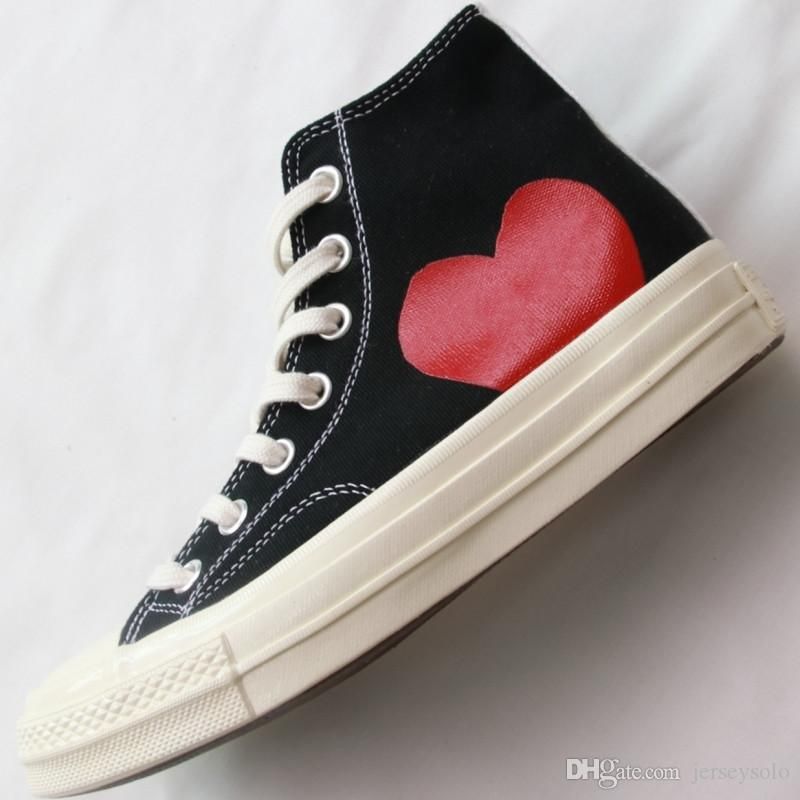 all star shoes with heart
