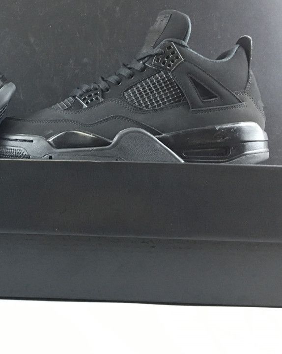 black cat 4s size 9.5