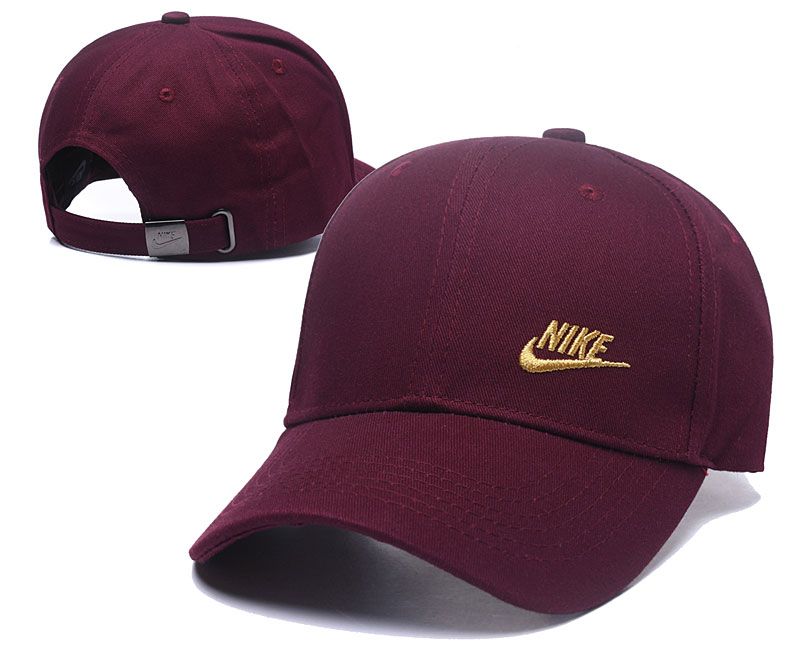 nike maroon cap