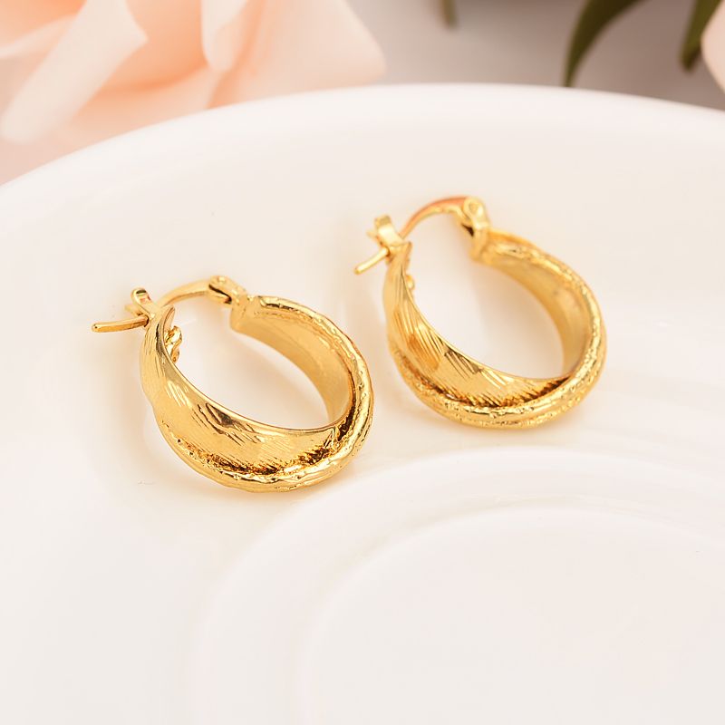 gold hoop earrings for women