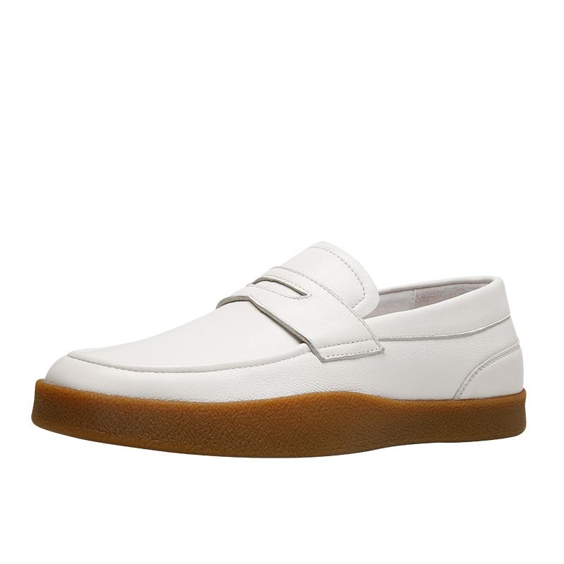 trendy white sneakers 2019