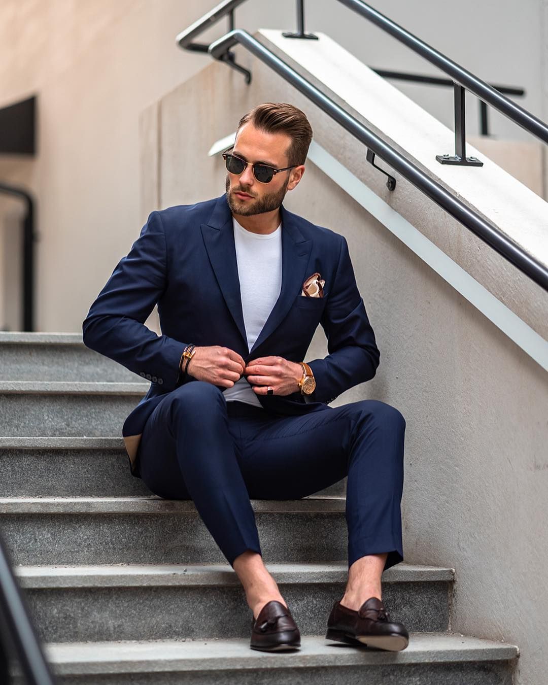 Acquistare Abiti Da Uomo Eleganti Da Sposa Blu Scuro Abiti Da Sposo  Aderenti Uomo Nero Abiti Da Uomo Economici Monouso Con Sciarpa Quadrata  Economico | Consegna Veloce E Qualità | It.Dhgate