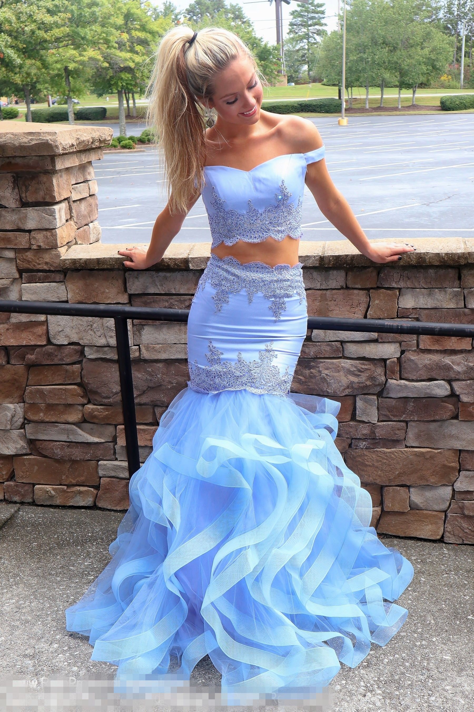 Baby Blue 2020 Mermaid Prom Dresses Off The Shoulder Applique
