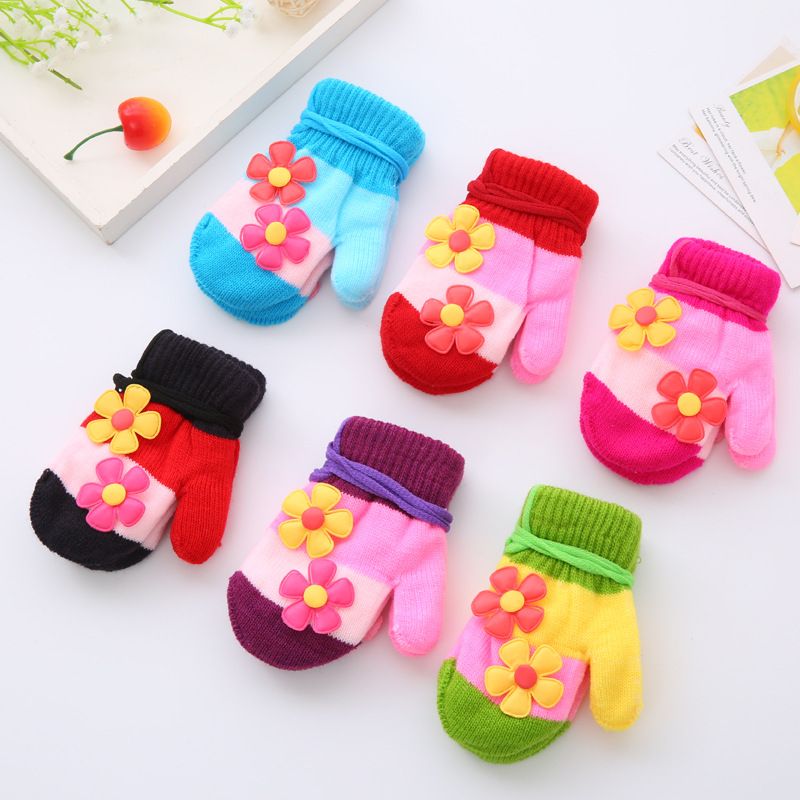 Set of Four Pairs Magic Gloves for Infants Toddlers Ages 1-5 Years