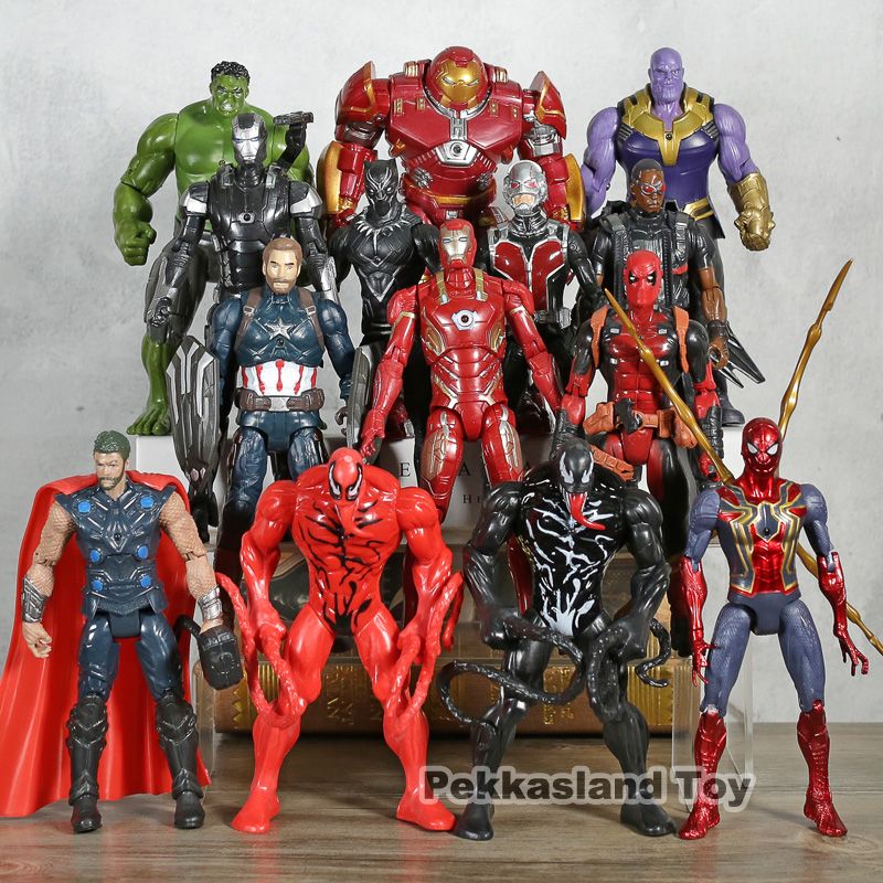 Keyring Keychain The Avengers PVC Figures Red Spiderman Black Spiderman Venom