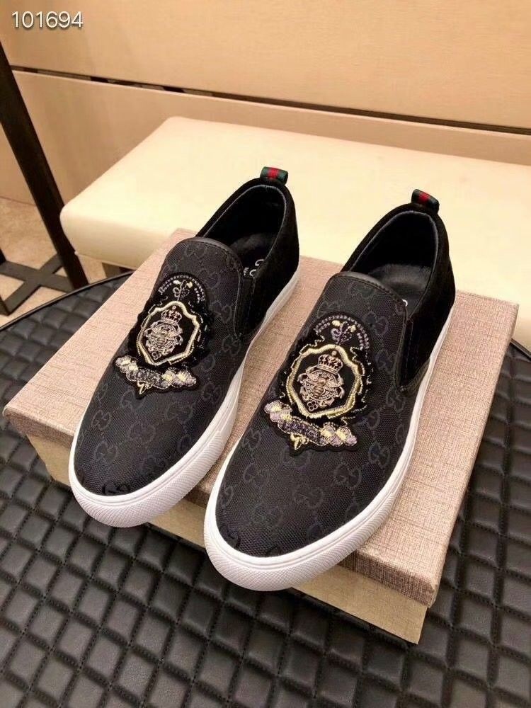 2019 New High Quality Mens Casual Shoes 123358 Sandals For