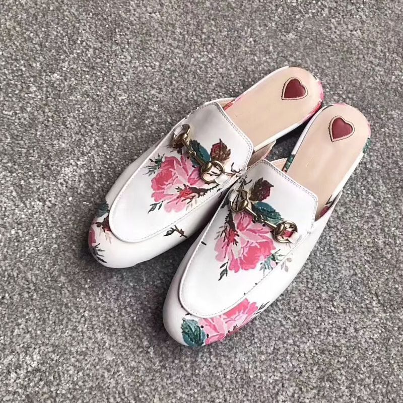 Acquista Made In China, Pantofole E Sandali In Pelle Di Lusso Uomo E Donna In Pelle Da Spiaggia Allaperto Ricamati Scarpe Da Donna Di Grandi Dimensioni Alte Q A 56,4 € Dal