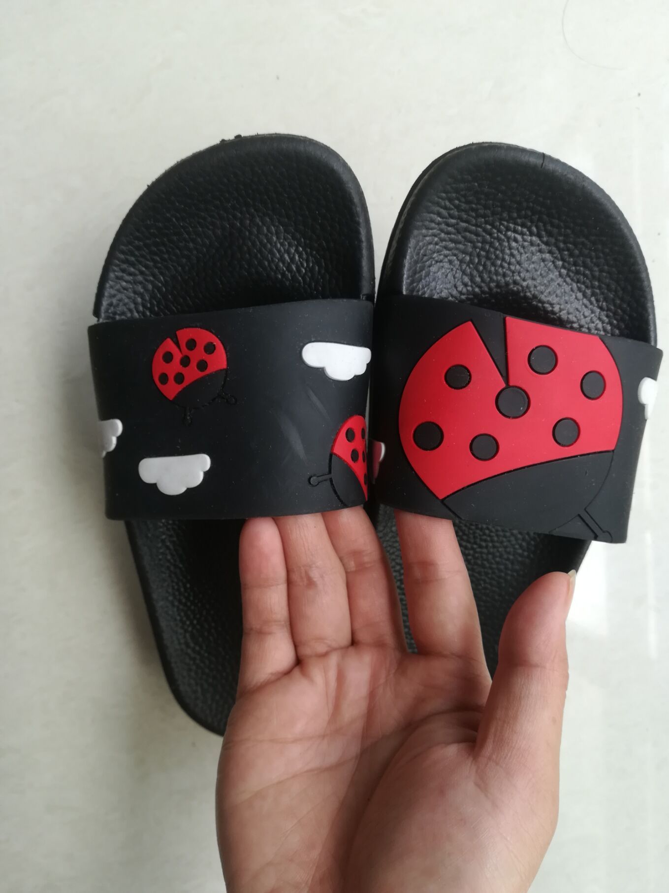 childrens novelty slippers for sale