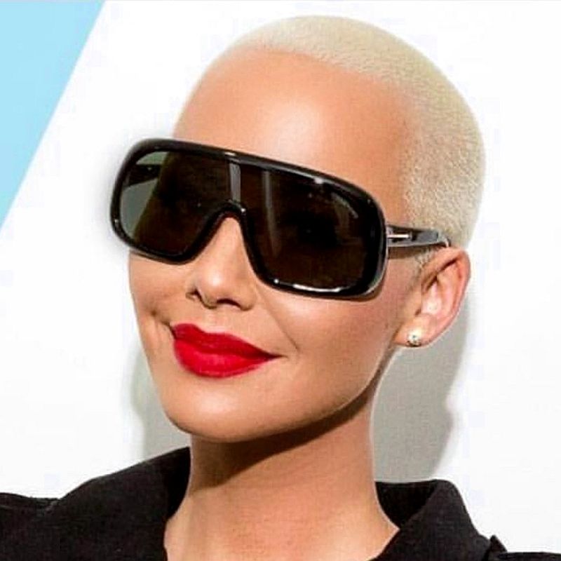 oversized pilot sunglasses