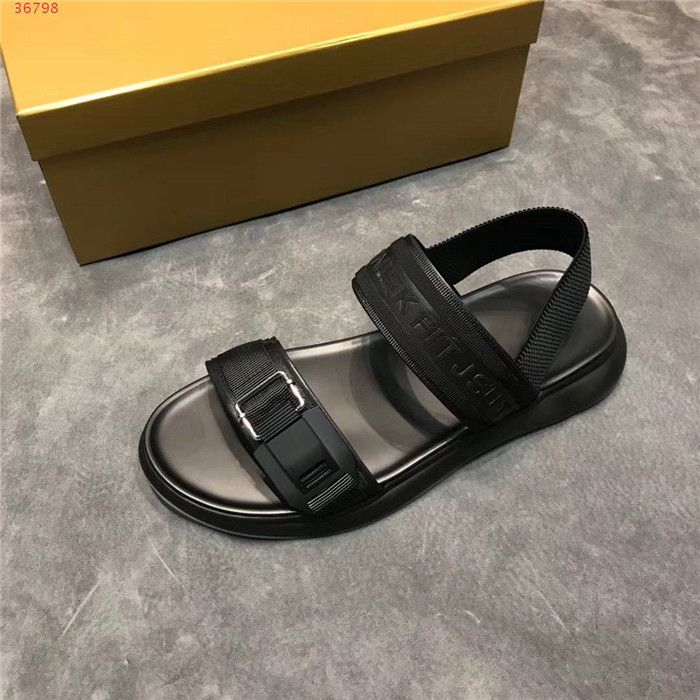 sapatilha masculina para praia