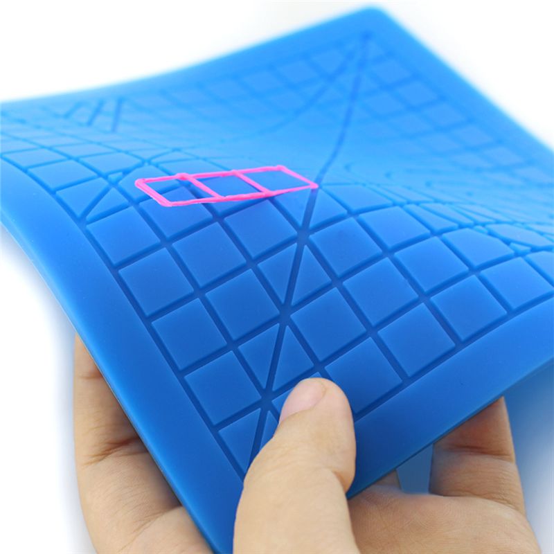 Leslaur Modello di penna per stampa 3D multiuso Modelli di disegno 3D in morbido silicone Mat Copia bordo con 2pz Fingerstalls 