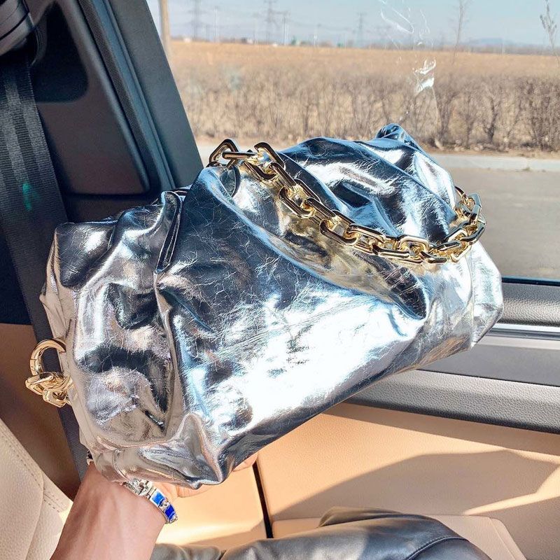 ruched nylon shoulder bolsa