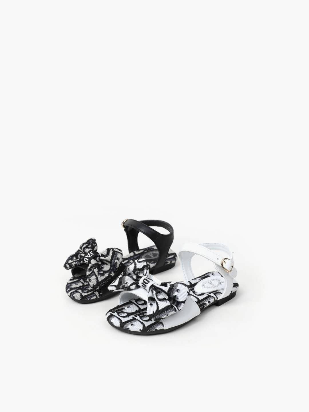 little girls black sandals