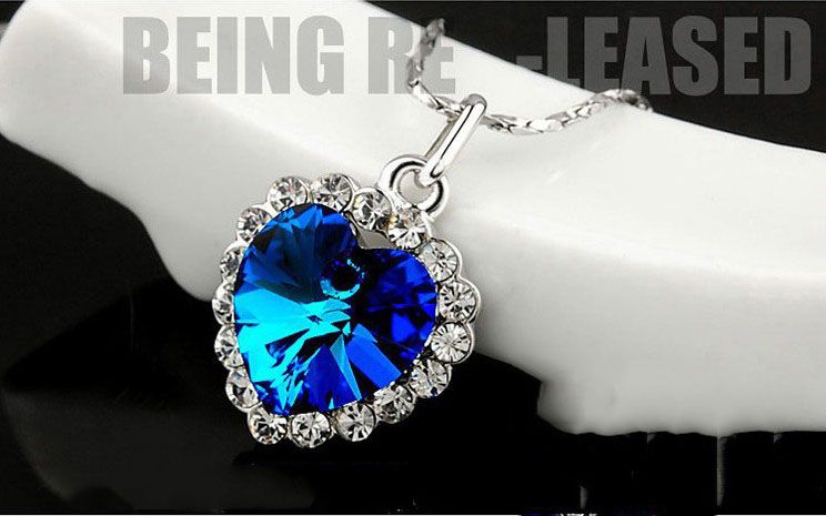 Wholesale European And American Star Crystal Wedding Pendant Heart