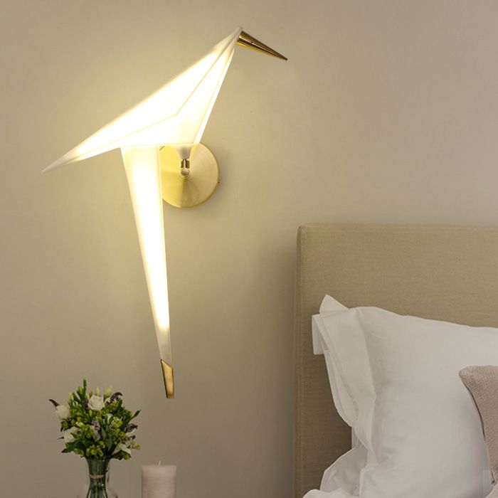 Nordic Creative Swing Origami Bird Wall Lamp Sconce Bedside Wall Light Fixture 