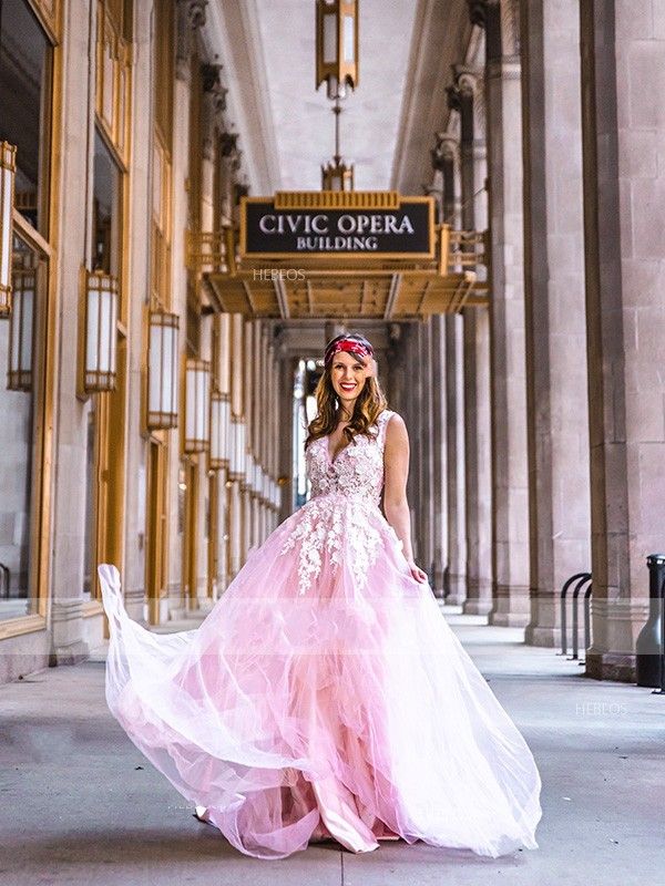 Compre Partido Nupcial 2020 Vestidos De Boda Del A Line Soñando El Rosa Del  Cordón De Recepción De La Boda Profundo Escote En V De Flores Apliques De  Tul Vestido Drapeado Vestidos